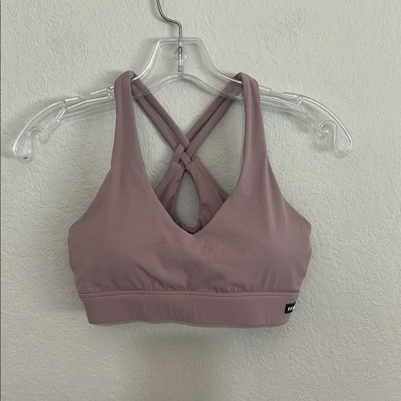 DOYOUEVEN Other - DOYOUEVEN Pink Sports Bra Cross-Back Design